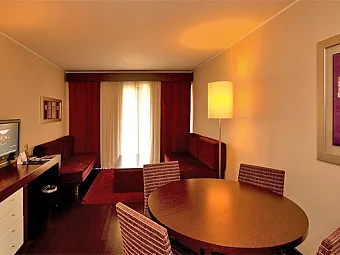 Отель VILLA GALE CASCAIS 4*
