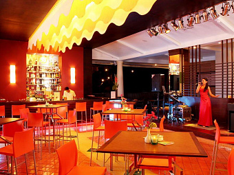 ALL SEASONS NAIHARN PHUKET 4* (закрыт)