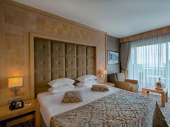 AMARA LUXURY RESORT & VILLAS 5*