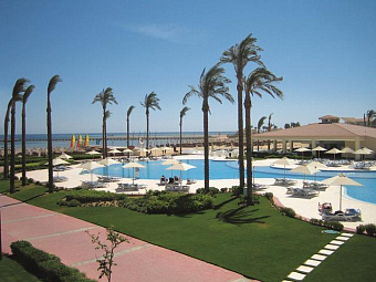 CLEOPATRA LUXURY RESORT MAKADI BAY 5*