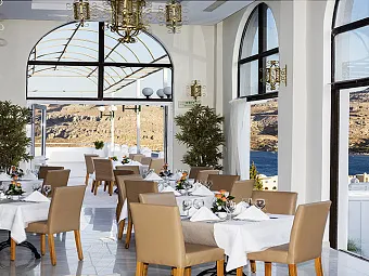 Отель LINDOS VILLAGE 5*