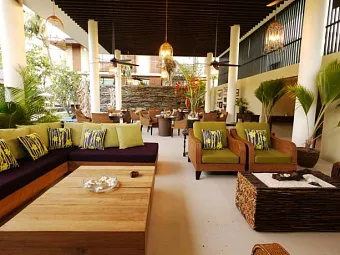 Отель DHEVATARA BEACH HOTEL 5*