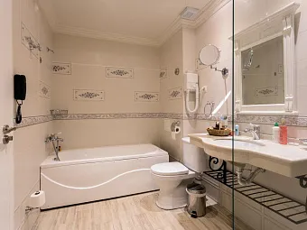 Отель THERMA PALACE 5*