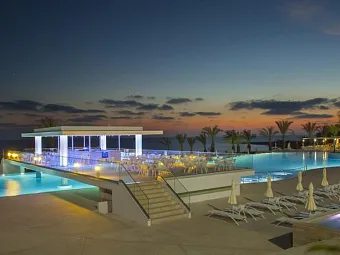 KING EVELTHON HOTEL 5*