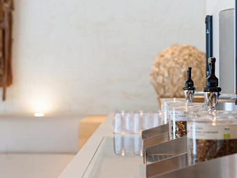 Отель AQUA DOME HOTEL 4*