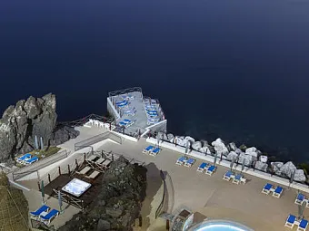 Отель CLIFF BAY 5*