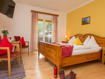 HUBERTUS HOTEL PENSION 3* 