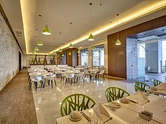 Отель ROYALTON NEGRIL RESORT 5*