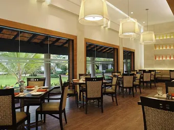 Отель DOUBLE TREE BY HILTON 5*