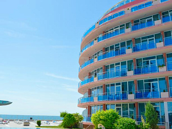 SIRIUS BEACH HOTEL & SPA 4*