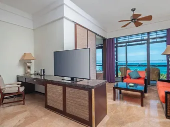 MANGROVE TREE RESORT YALONG BAY 5*