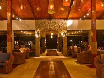 Отель COCO DE MER HOTEL & BLACK PARROT SUITES 4*