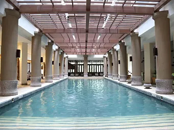 HOWARD JOHNSON RESORT SANYA BAY 5*