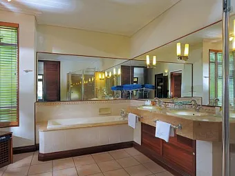 BEACHCOMBER PARADIS GOLF RESORT & SPA 5*