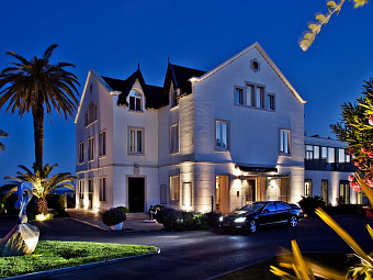 Отель FAROL DESIGN 5*