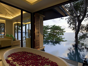 Отель PULLMAN PHUKET ARCADIA NAITHON BEACH 5*. Pool villa.