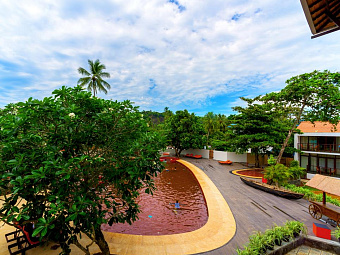 Отель CALAMANDER UNAWATUNA BEACH 3*