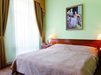  Отель BRISTOL KOLONADA 4*