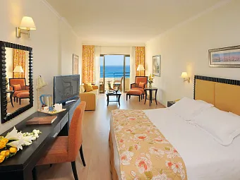  Отель ELIAS BEACH 4*, Кипр, Лимассол.