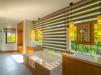 Отель THE SHELLS RESORT & SPA PHU QUOC 5*
