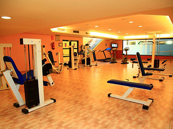 OHTELS VILLA ROMANA 4* (ех VILLA ROMANA)