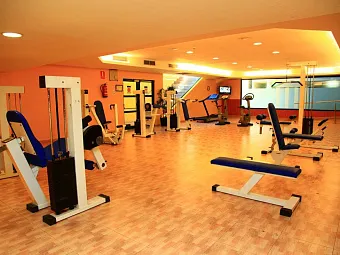 OHTELS VILLA ROMANA 4* (ех VILLA ROMANA)