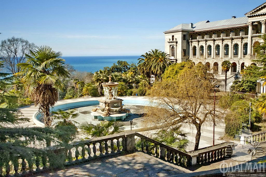 Здание_санатория_«Орджоникидзе»_(Сочи,_курортный_пр.)102