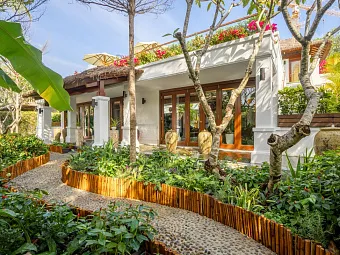 THE ANAM RESORT CAM RANH 5*