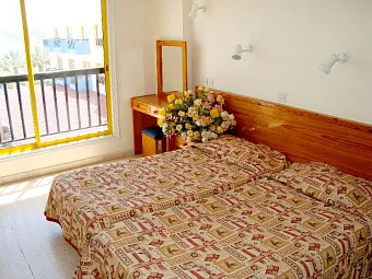 EVALENA BEACH HOTEL APTS 3*