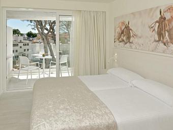 IBEROSTAR CRISTINA 4* (ех IBEROSTAR ROYAL CRISTINA)