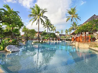 Отель NUSA DUA BEACH HOTEL & SPA 5*