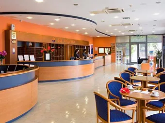 Отель Apartments Polynesia 3*