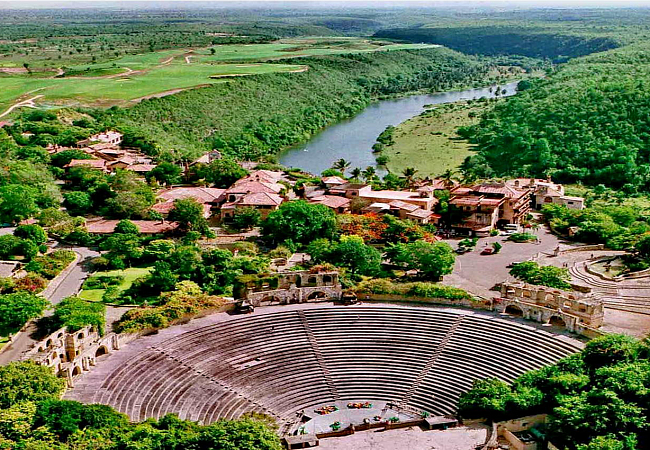 Altos de Chavon -          