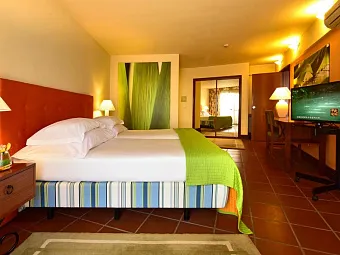 Отель PESTANA BAY OCEAN APARTHOTEL 4*