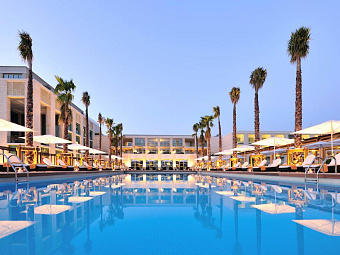 Отель TIVOLI VICTORIA 5*