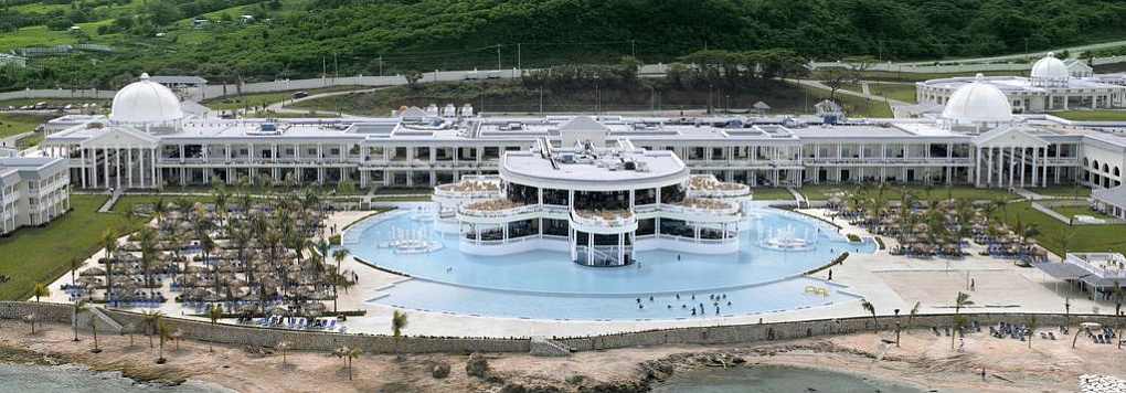 Отель GRAND PALLADIUM JAMAICA RESORT & SPA 5*. Ямайка, Хановер, Лусеа.