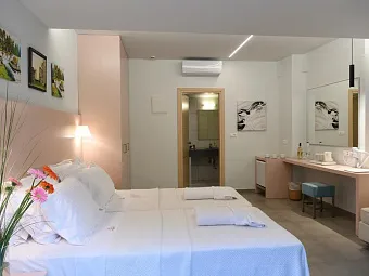 Отель HIGH BEACH 4*