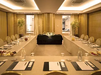 Отель REAL PALACIO 5*