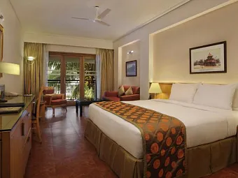 Отель DOUBLE TREE BY HILTON 5*