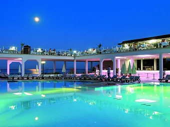 Отель LA MER HOTEL 5*