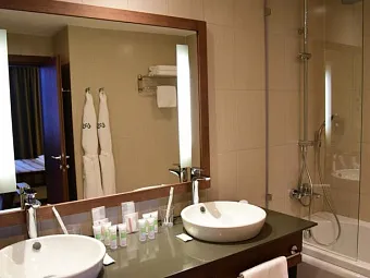 Отель ROSA SPRINGS 4*