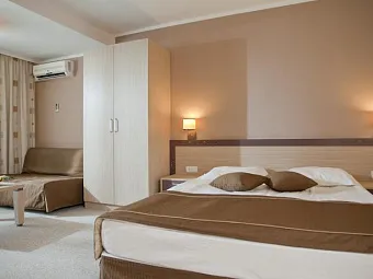 DIT EVRIKA BEACH CLUB HOTEL 4*