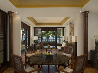 THE LEGIAN 5*