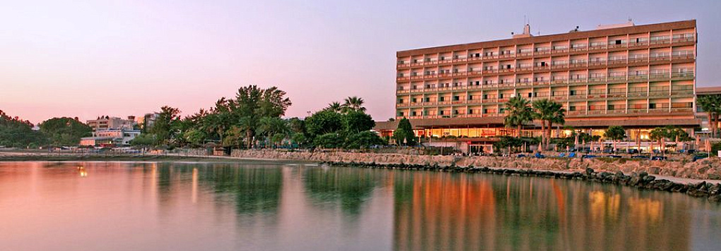 Отель CROWNE PLAZA LIMASSOL 4*, Кипр, Лимассол. 
