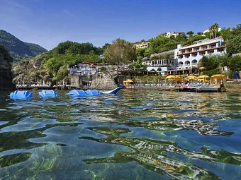 Отель DELFINI STRAND HOTEL TERME 4*