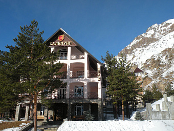Отель БАЛКАРИЯ 3*