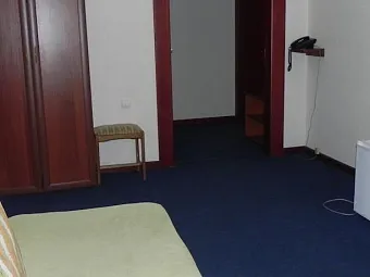 ПИК ЕВРОПЫ  2*