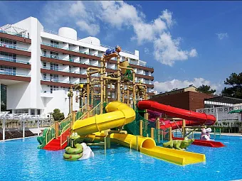 ALEAN FAMILY RESORT BIARITZ 4*