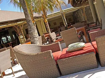 Отель EMERAUDE BEACH ATTITUDE 3*
