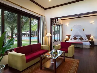  Отель SUNNY BEACH RESORT 4*